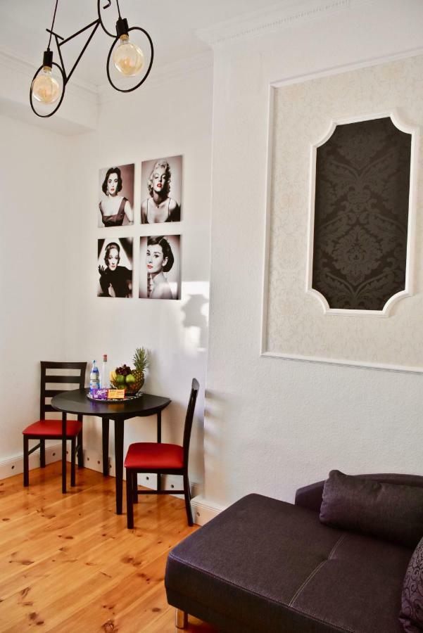 Im Thueringer Hof * Berlino