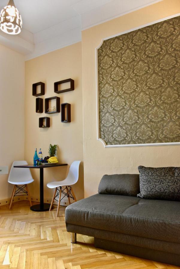 Im Thueringer Hof * Berlino